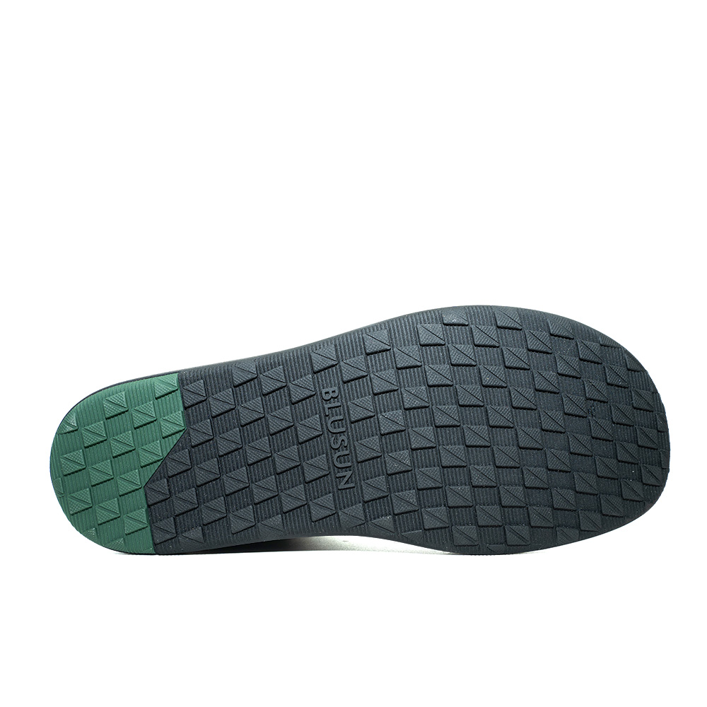 020-anthracite-outsole_web